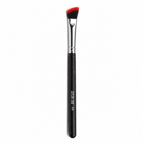 K118 - Killer Angled Eyeshadow Brush